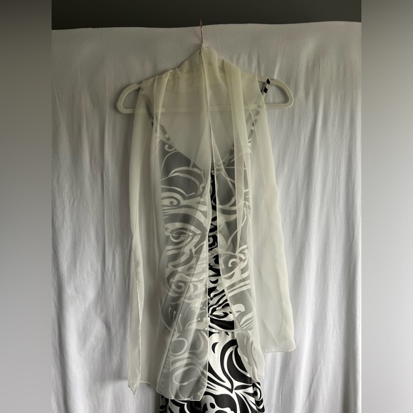 Unique Abstract Print Party Dress Size Small - Picture 8 of 8